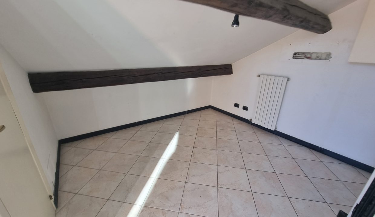 20241122_122200_resized