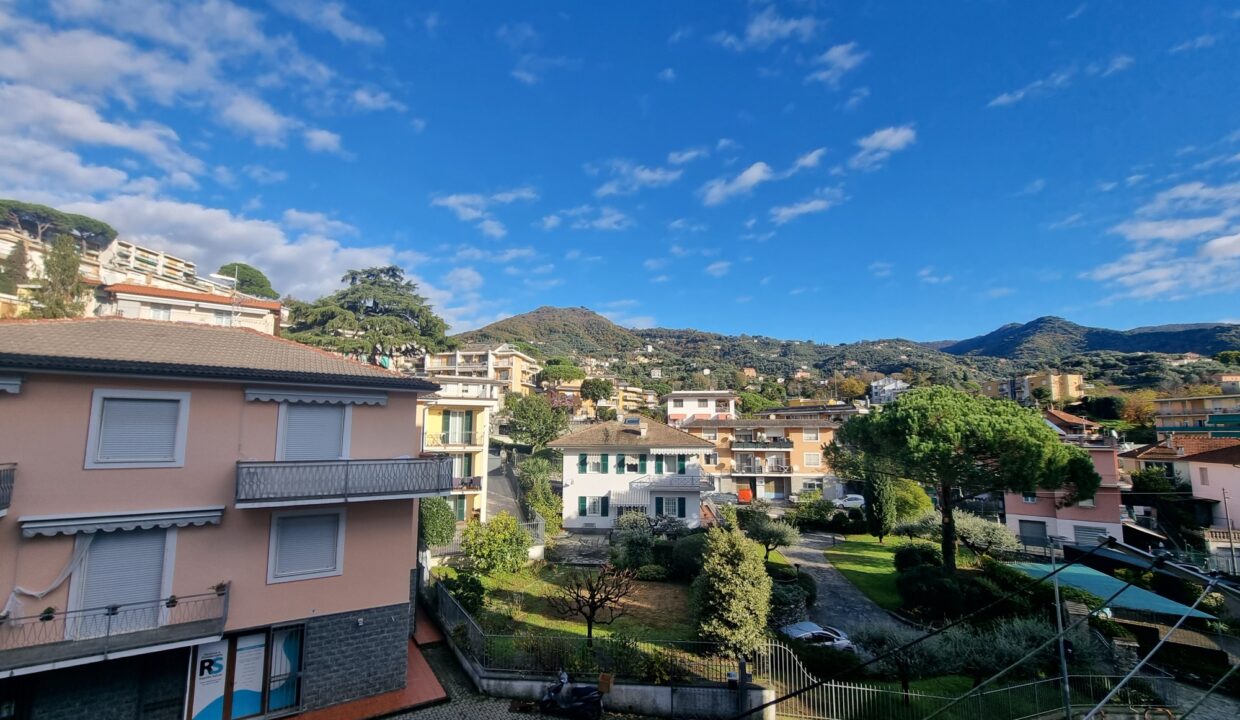 20251202_100950_resized