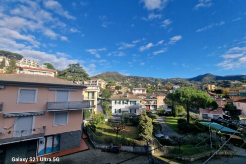 20251202_100950_resized